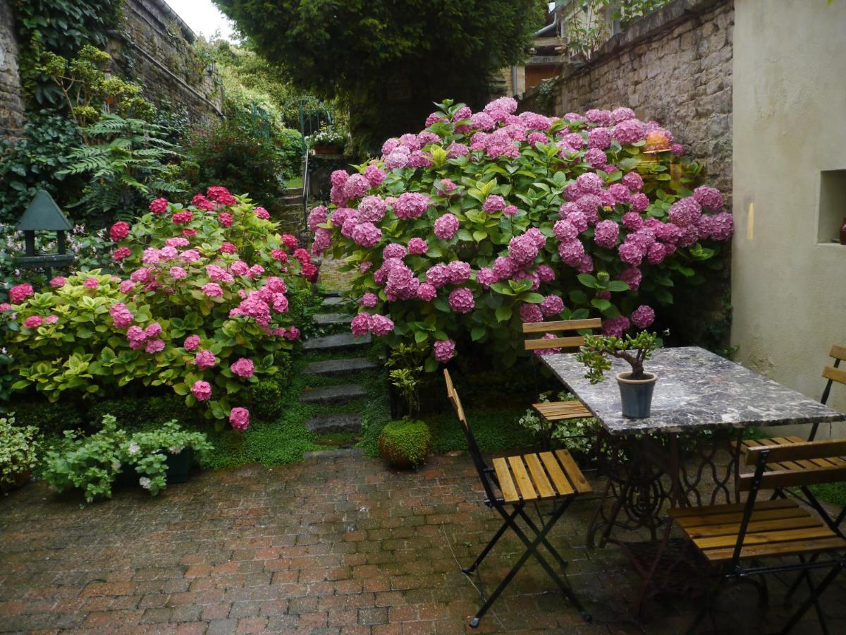 44 Rue Cap Bed and Breakfast Caen Esterno foto